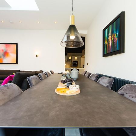 Rounton Villa By Maison Parfaite - Hot Tub - Sea Views - Parking Robin Hood's Bay Exteriör bild