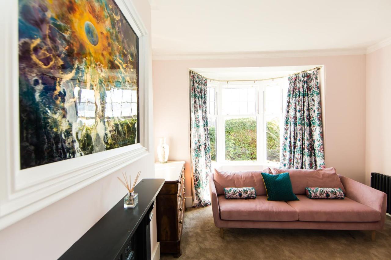 Rounton Villa By Maison Parfaite - Hot Tub - Sea Views - Parking Robin Hood's Bay Exteriör bild